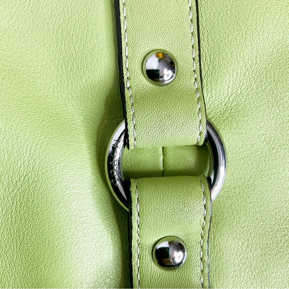 VINTAGE COACH Chelsea Lime Green Leather Shoulder Bag - Picture 7 of 10